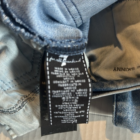 7FAM the Ankle Skinny blue jeans faded look w multiple pockets stretchy fabric - Picture 11 of 11